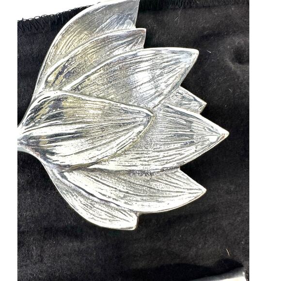 Michael Aram Lotus Blossom Flowers Serving Set Fork Spoon w/Logo Storage Pouch! - Picture 3 of 10